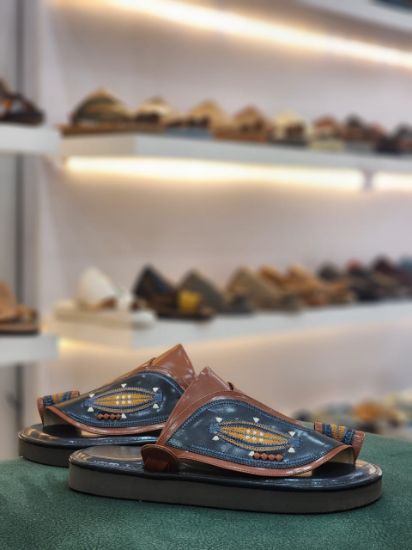 صورة شرقي  مطرز مديل ف40